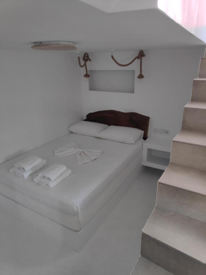Aletri & Orgoma Apartman Vathí Kültér fotó